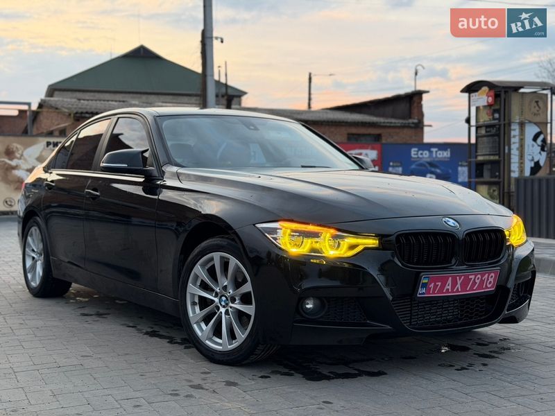 Седан BMW 3 Series 2017 в Лубнах
