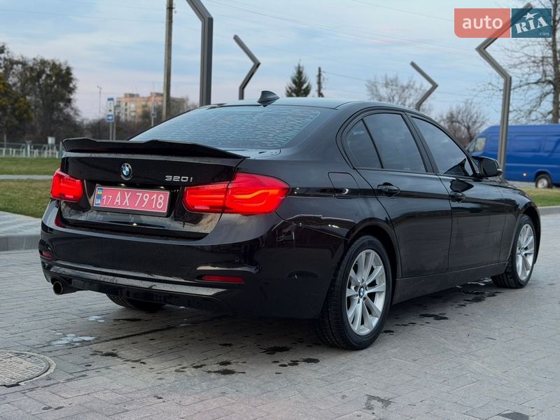 Седан BMW 3 Series 2017 в Лубнах