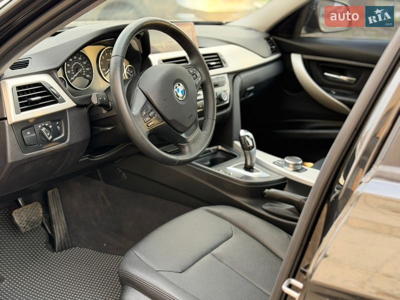 Седан BMW 3 Series 2017 в Лубнах