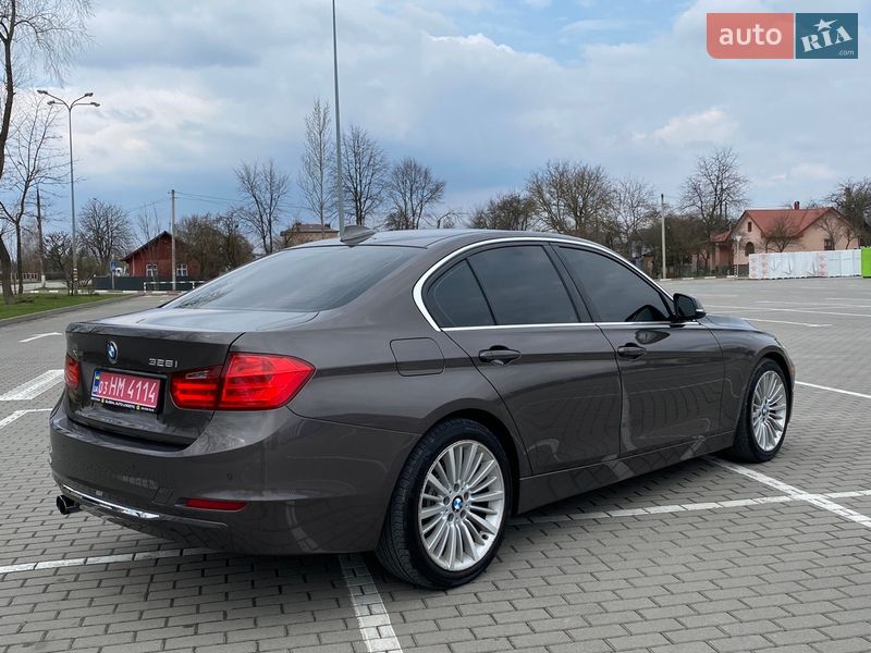Седан BMW 3 Series 2013 в Коломиї