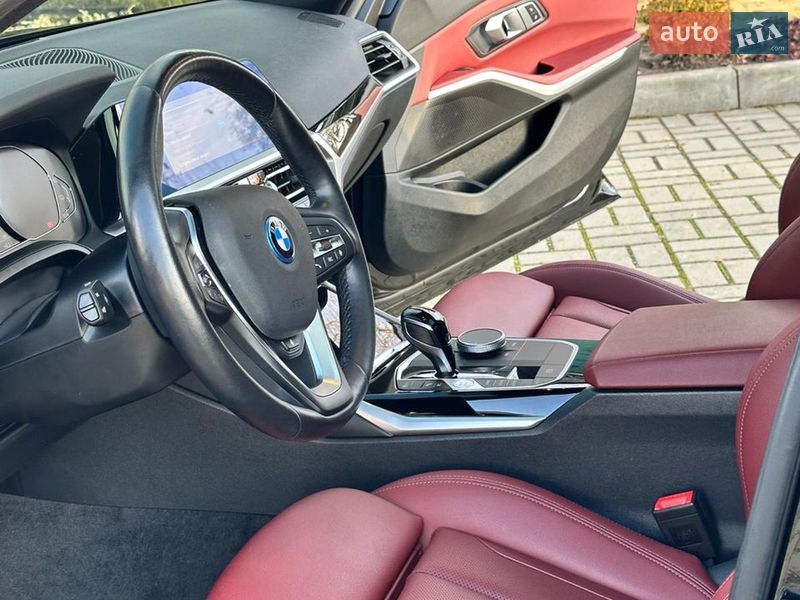 Седан BMW 3 Series 2022 в Киеве фото 28 Седан BMW 3 Series 2022 в Киеве