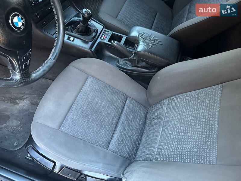 Универсал BMW 3 Series 2004 в Теофиполе