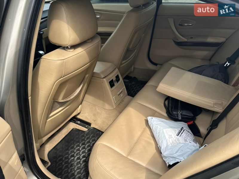 Седан BMW 3 Series 2007 в Каменском