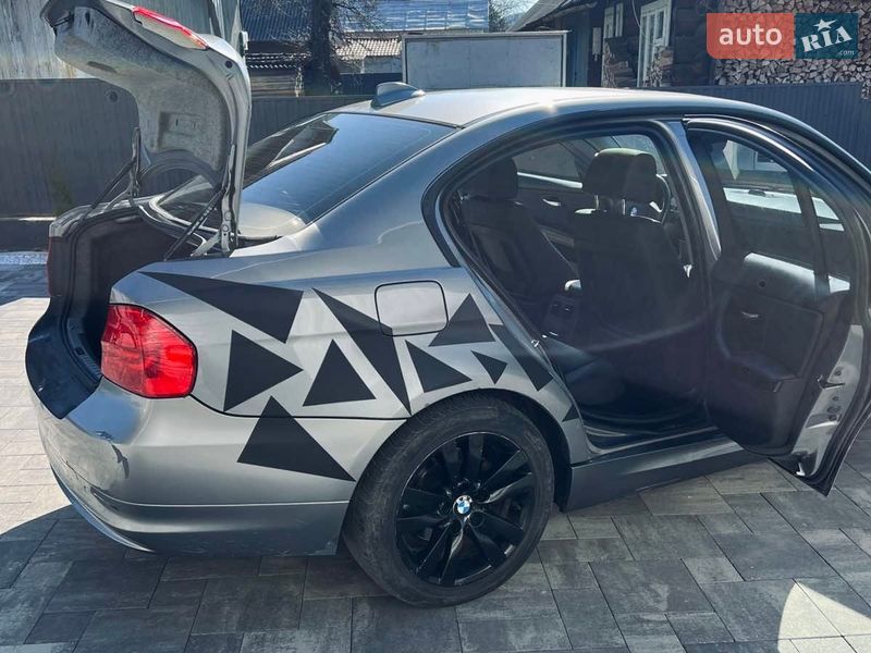 Седан BMW 3 Series 2009 в Ивано-Франковске фото 10 Седан BMW 3 Series 2009 в Ивано-Франковске