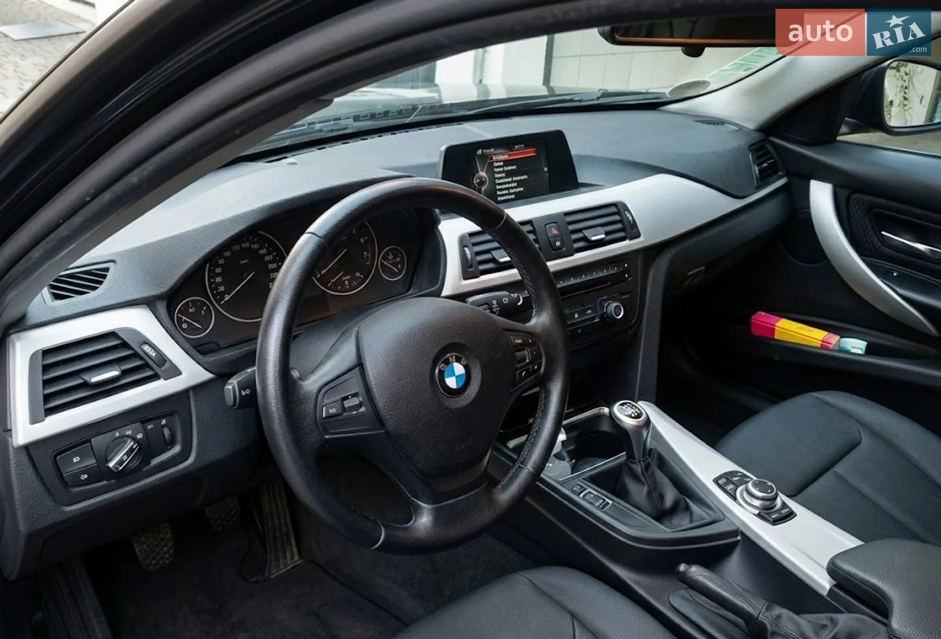2012 BMW 3er - мініатюра 12