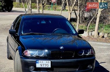 Седан BMW 3 Series 2000 в Киеве