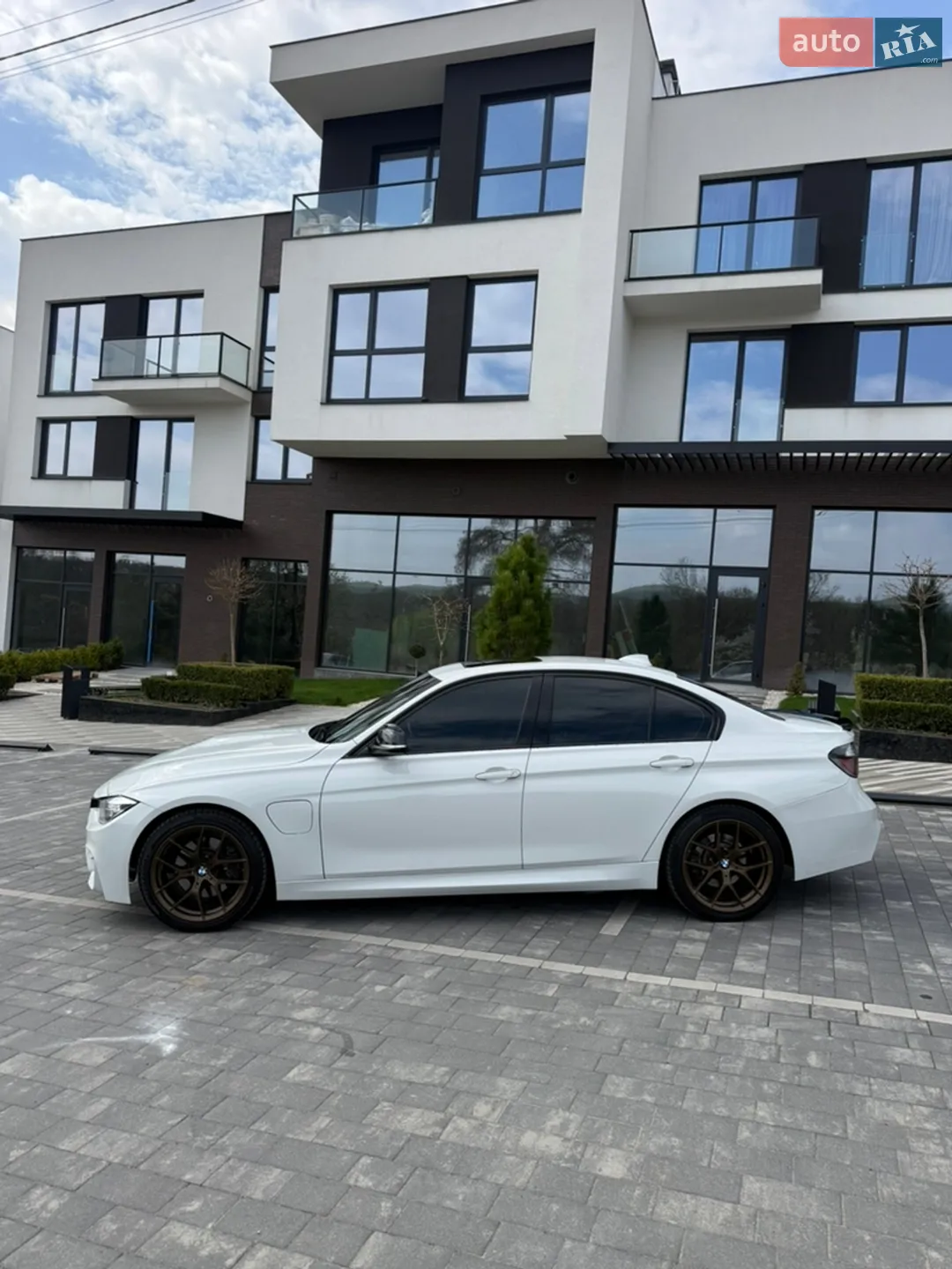 2017 BMW 3er - мініатюра 2