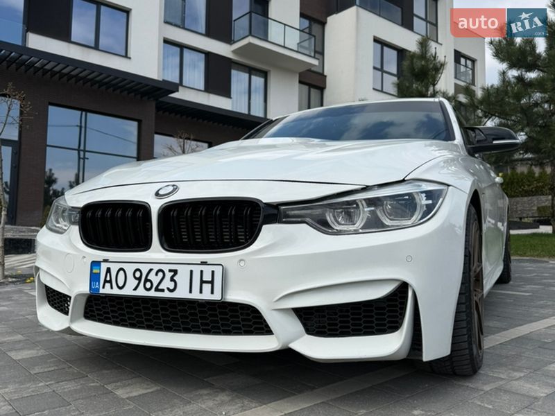 Седан BMW 3 Series 2017 в Ужгороді