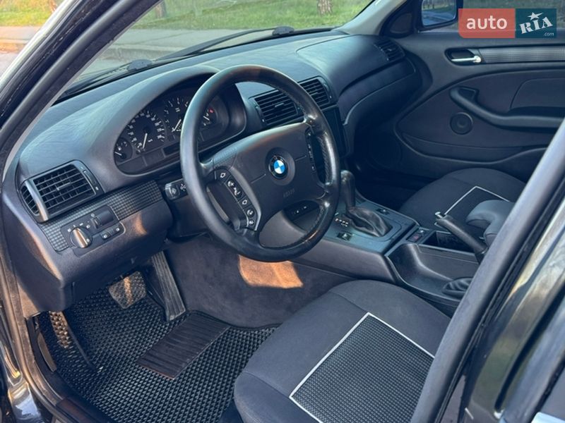 Седан BMW 3 Series 2003 в Запоріжжі