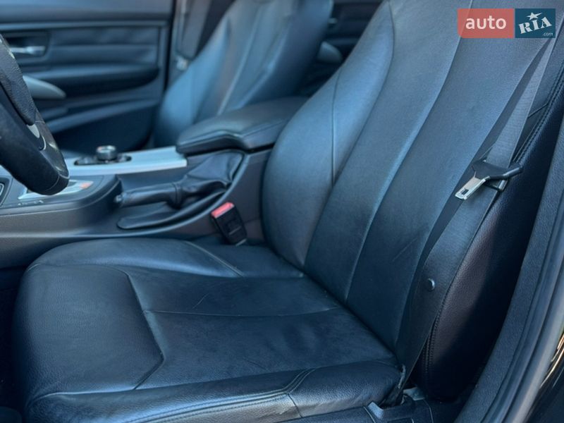 Седан BMW 3 Series 2013 в Киеве