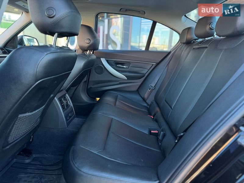 Седан BMW 3 Series 2013 в Киеве
