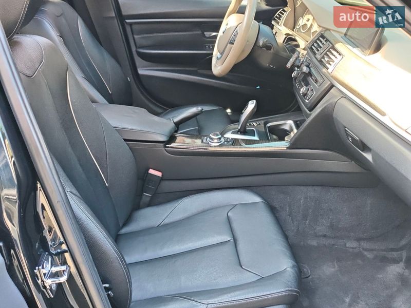 Седан BMW 3 Series 2012 в Киеве