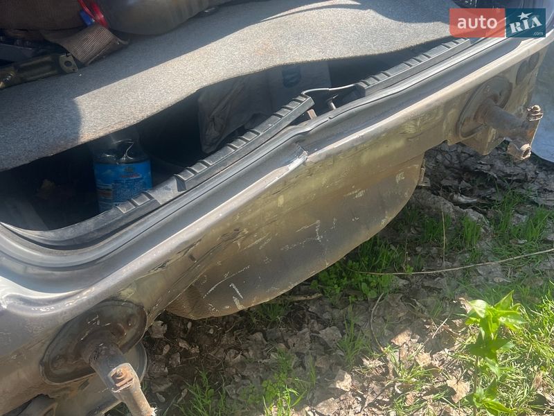 Седан BMW 3 Series 1999 в Кривом Роге