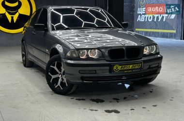 Седан BMW 3 Series 1999 в Черновцах