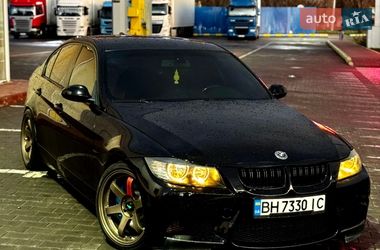 Седан BMW 3 Series 2005 в Білгороді-Дністровському