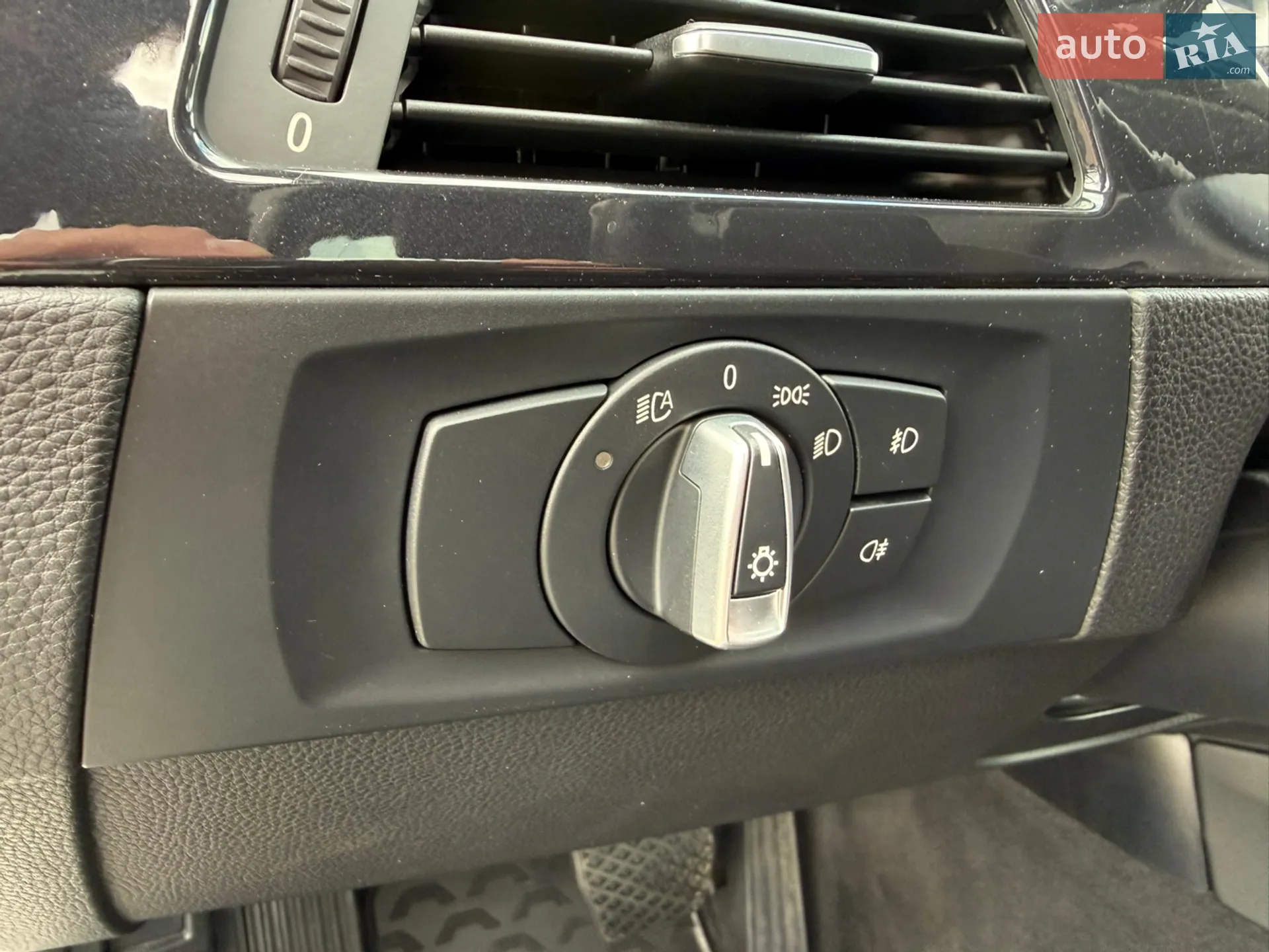 2011 BMW 3er - мініатюра 12