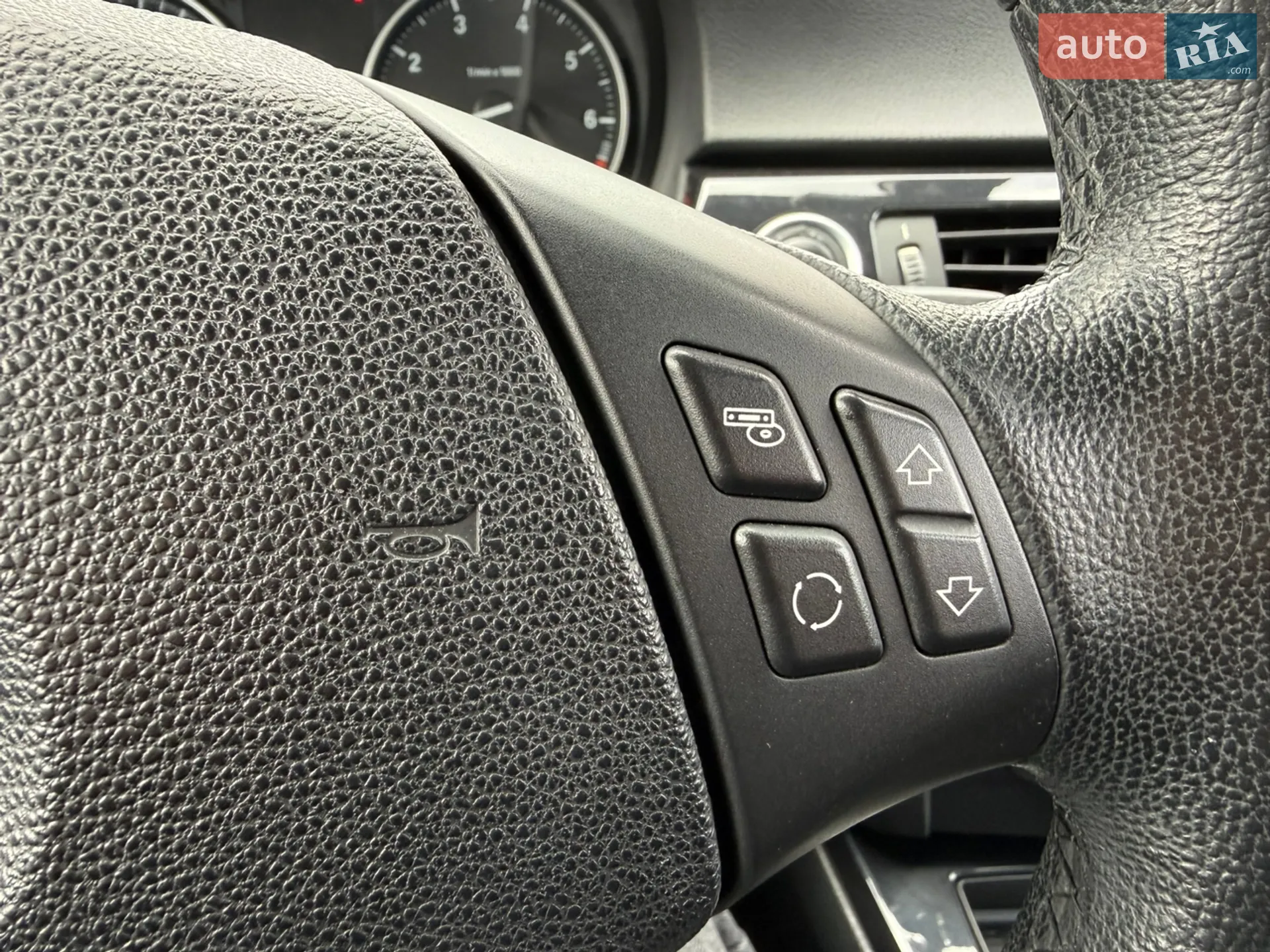 2011 BMW 3er - мініатюра 30