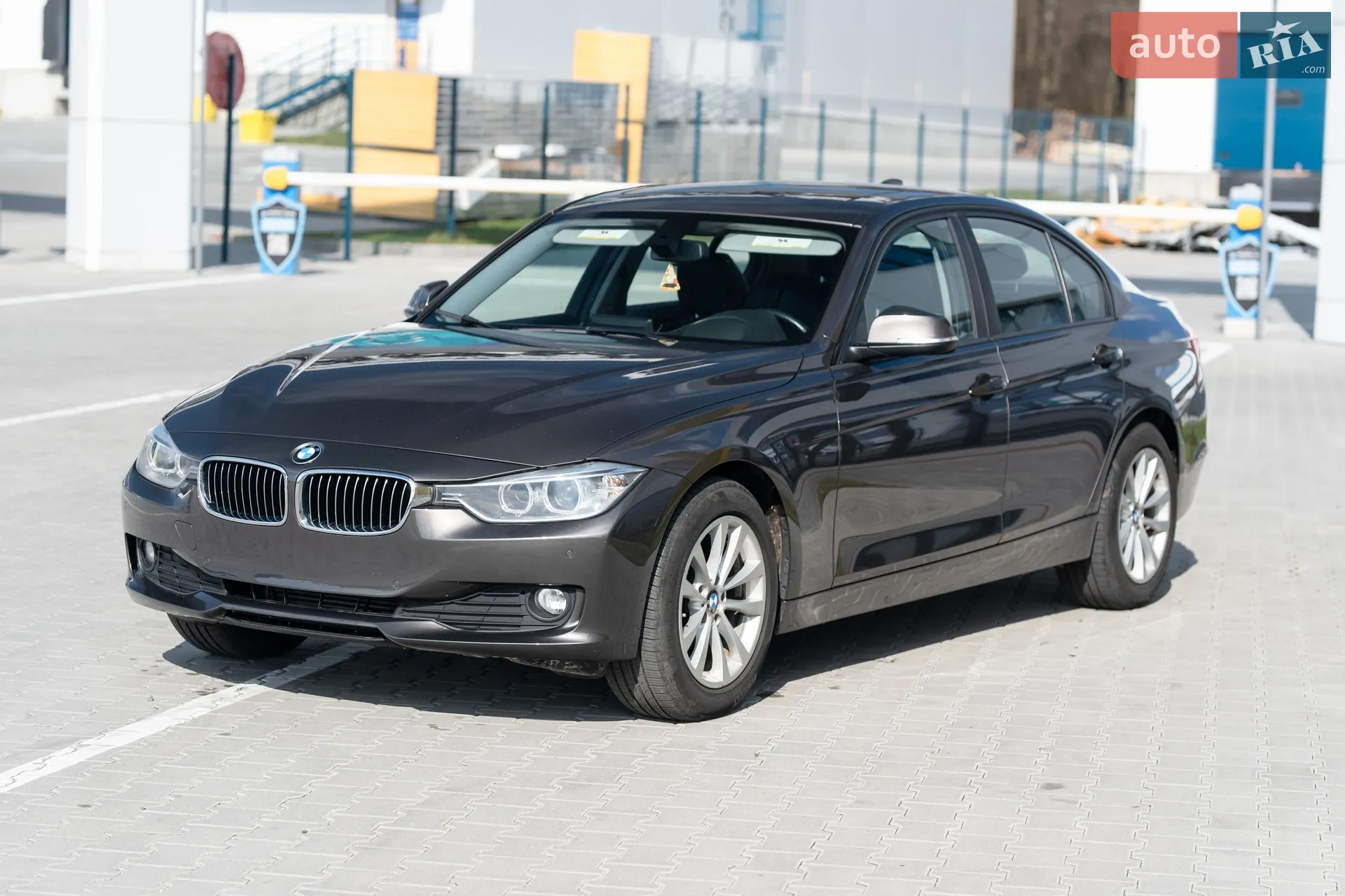 2015 BMW 3er - мініатюра 14