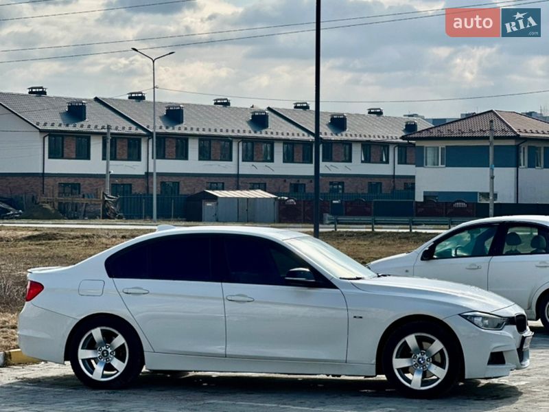 Седан BMW 3 Series 2013 в Ірпені