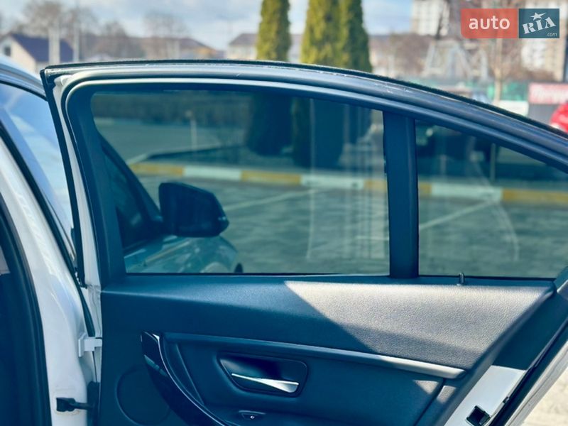 Седан BMW 3 Series 2013 в Ірпені