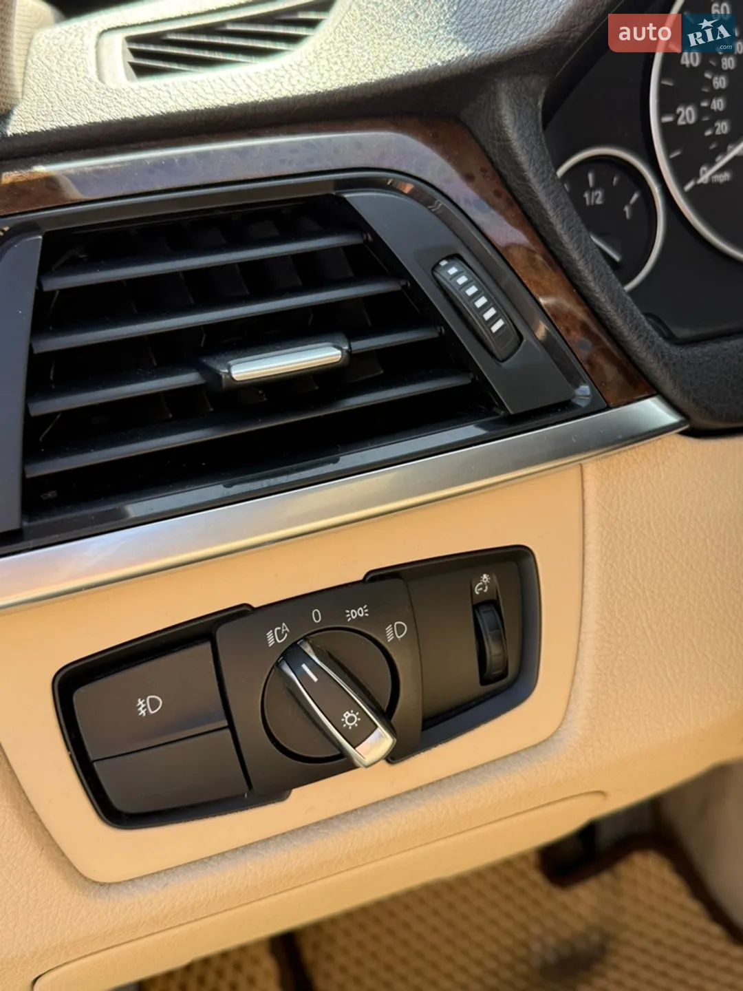 2014 BMW 3er - мініатюра 13