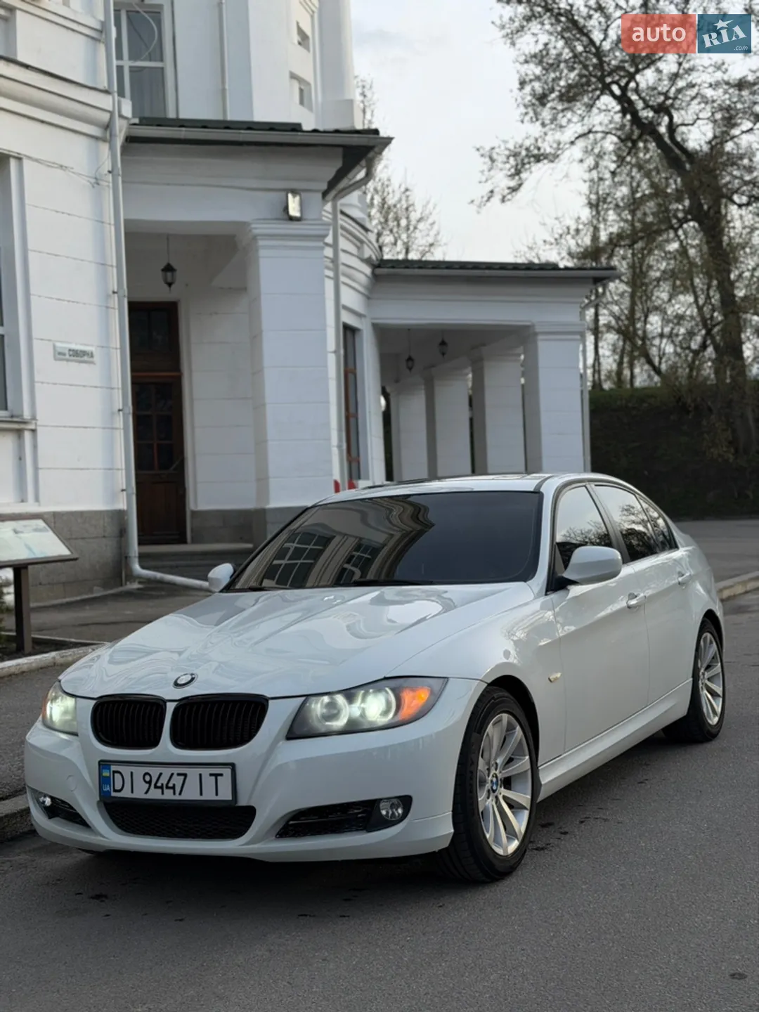 2010 BMW 3er - мініатюра 13