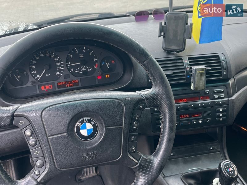 Купе BMW 3 Series 2004 в Снигиревке