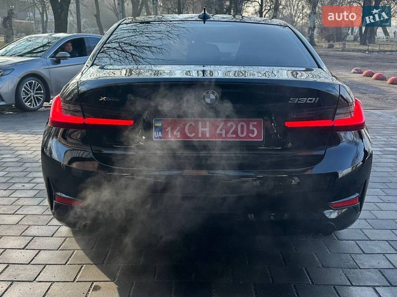Седан BMW 3 Series 2019 в Запоріжжі