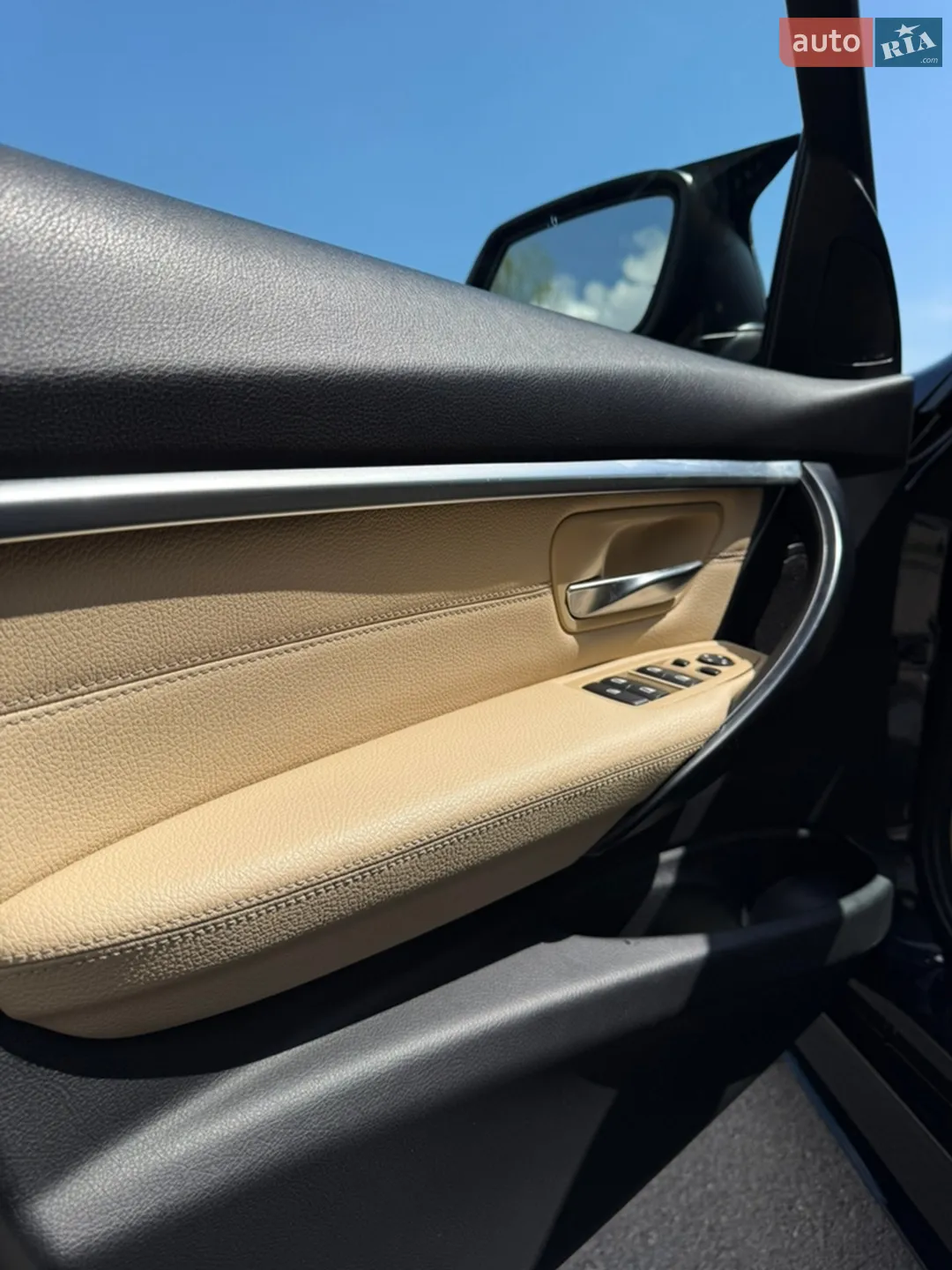 2012 BMW 3er - мініатюра 9