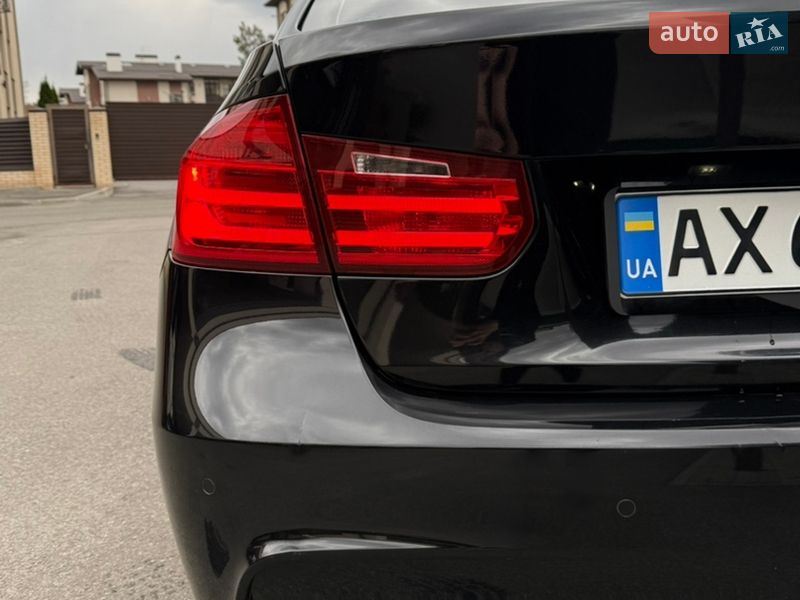 Седан BMW 3 Series 2015 в Харкові