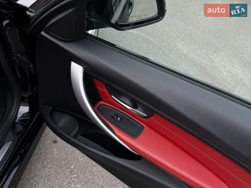 Седан BMW 3 Series 2015 в Харкові