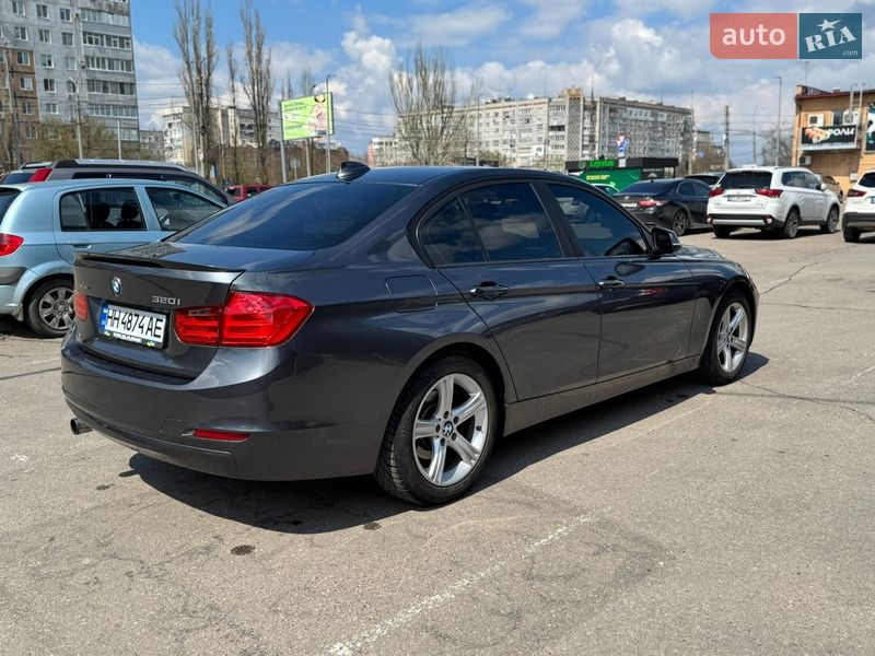 Седан BMW 3 Series 2013 в Николаеве