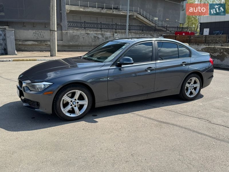 Седан BMW 3 Series 2013 в Николаеве
