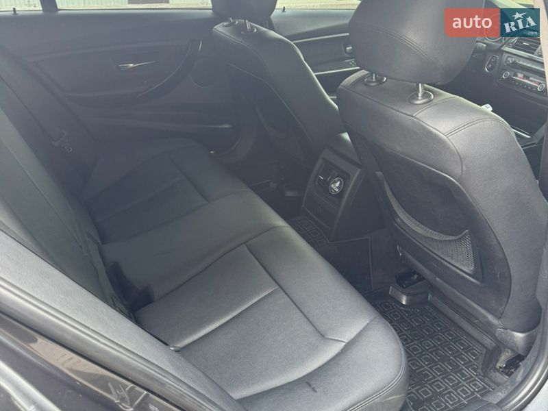 Седан BMW 3 Series 2012 в Киеве фото 10 Седан BMW 3 Series 2012 в Киеве