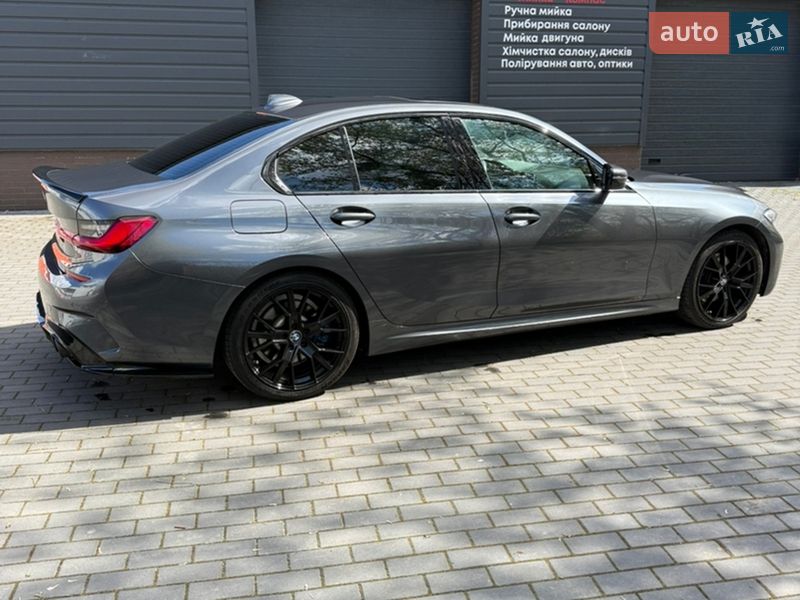 Седан BMW 3 Series 2020 в Ровно