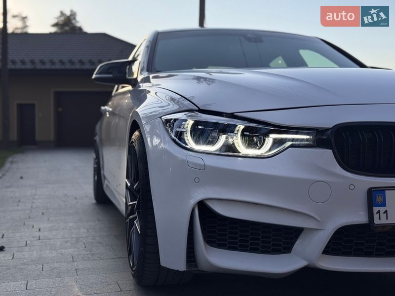 Седан BMW 3 Series 2017 в Житомире
