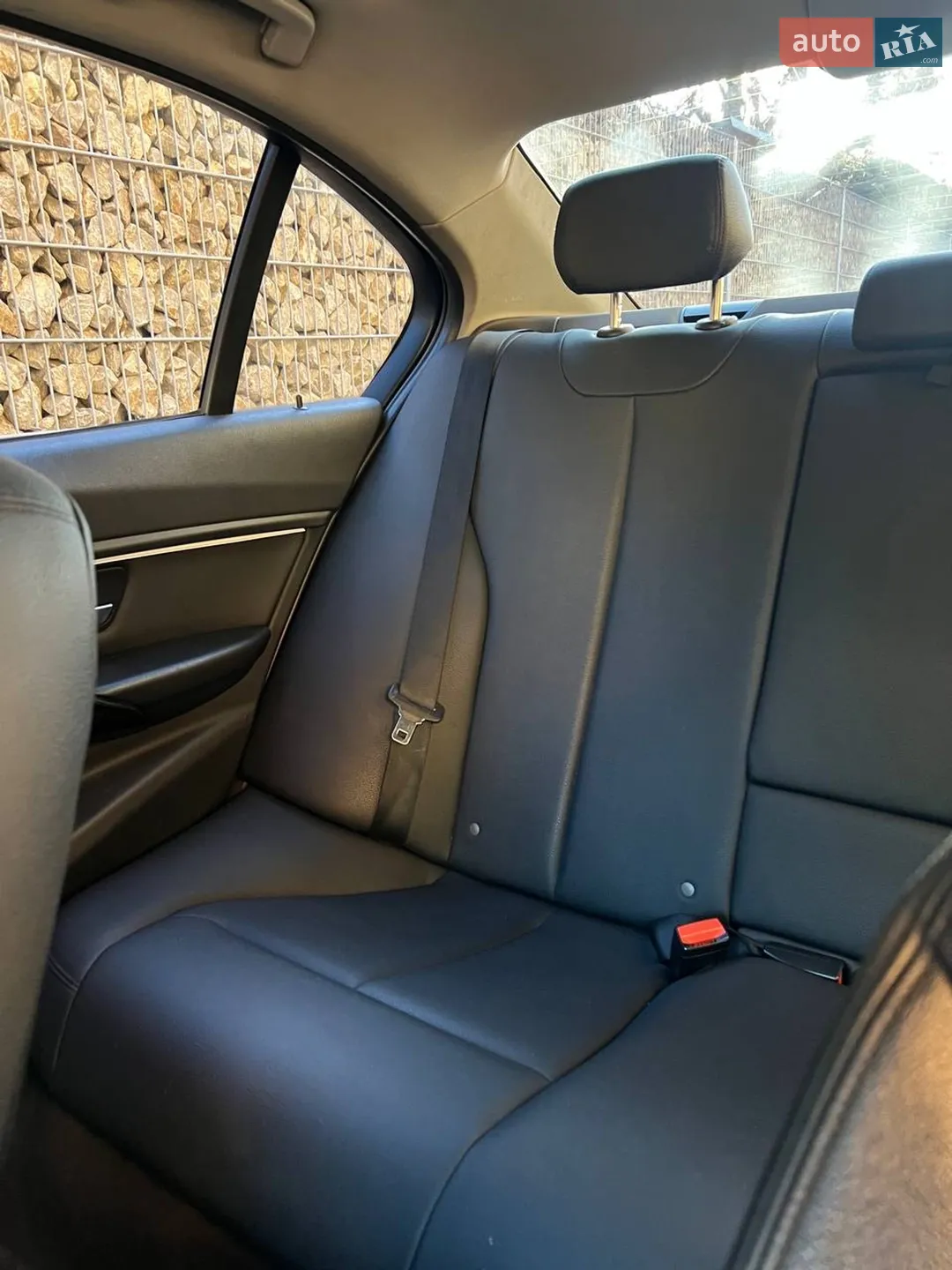 2012 BMW 3er - мініатюра 11