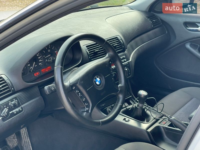 Универсал BMW 3 Series 2002 в Гусятине