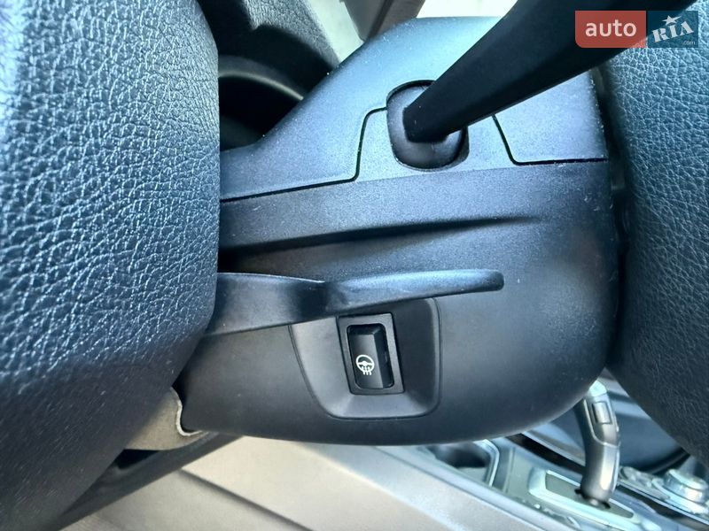 Седан BMW 3 Series 2012 в Киеве