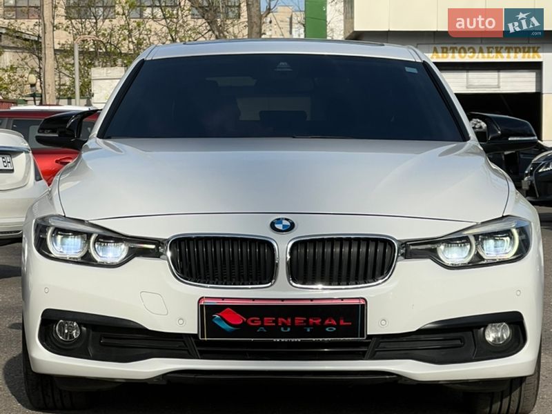 Седан BMW 3 Series 2016 в Одессе фото 10 Седан BMW 3 Series 2016 в Одессе