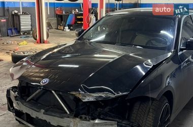 Седан BMW 3 Series 2020 в Києві