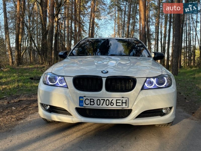 Универсал BMW 3 Series 2010 в Прилуках фото 4 Универсал BMW 3 Series 2010 в Прилуках