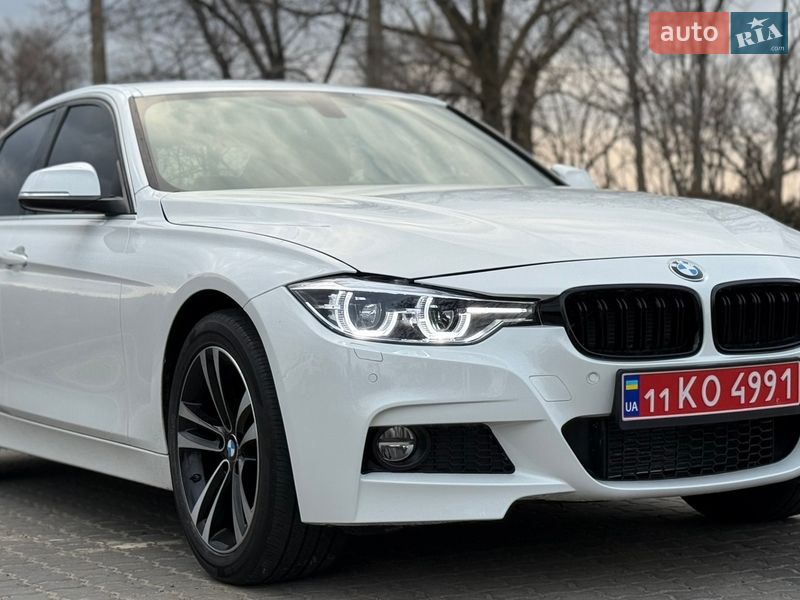 Седан BMW 3 Series 2017 в Одессе