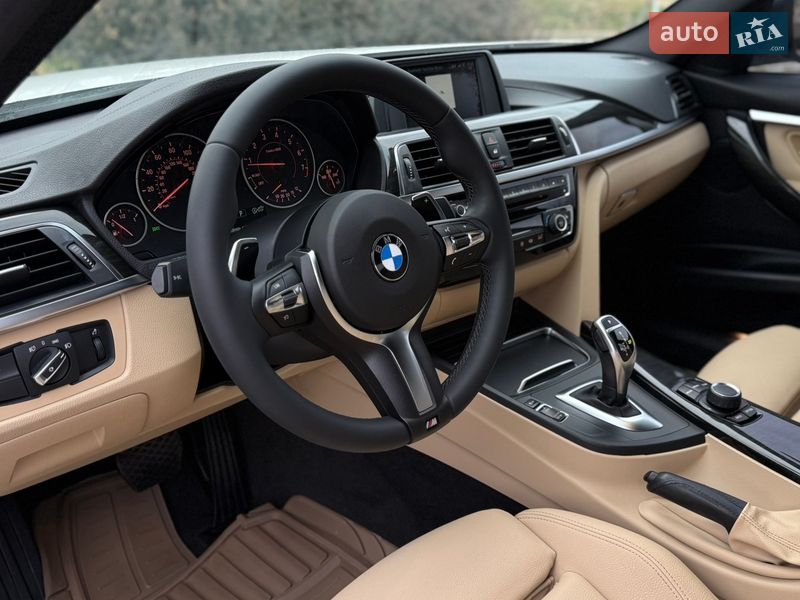 Седан BMW 3 Series 2017 в Одессе