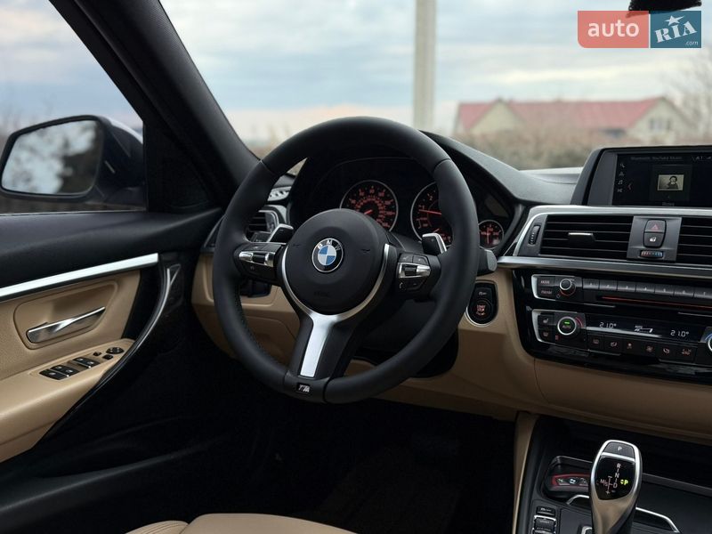 Седан BMW 3 Series 2017 в Одессе