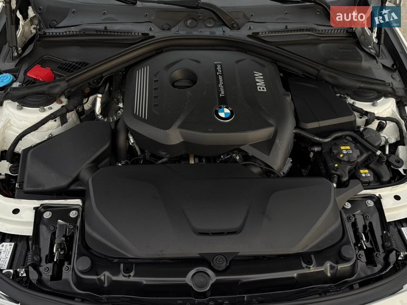 Седан BMW 3 Series 2017 в Одессе