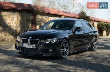 Седан BMW 3 Series 2017 в Черновцах