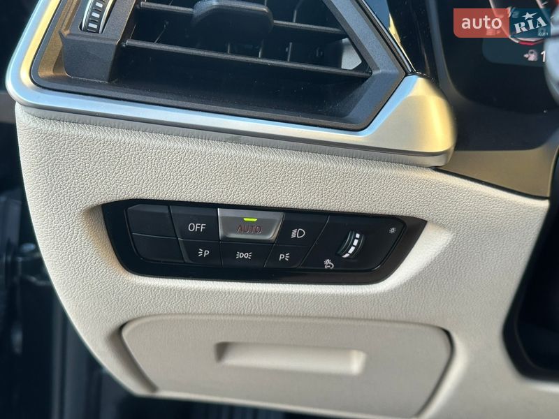 Седан BMW 3 Series 2020 в Виннице