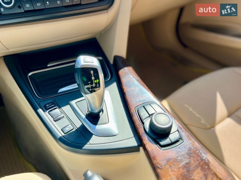 Седан BMW 3 Series 2013 в Києві