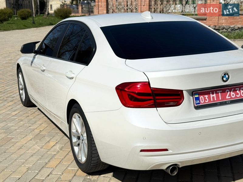 Седан BMW 3 Series 2017 в Белой Церкви